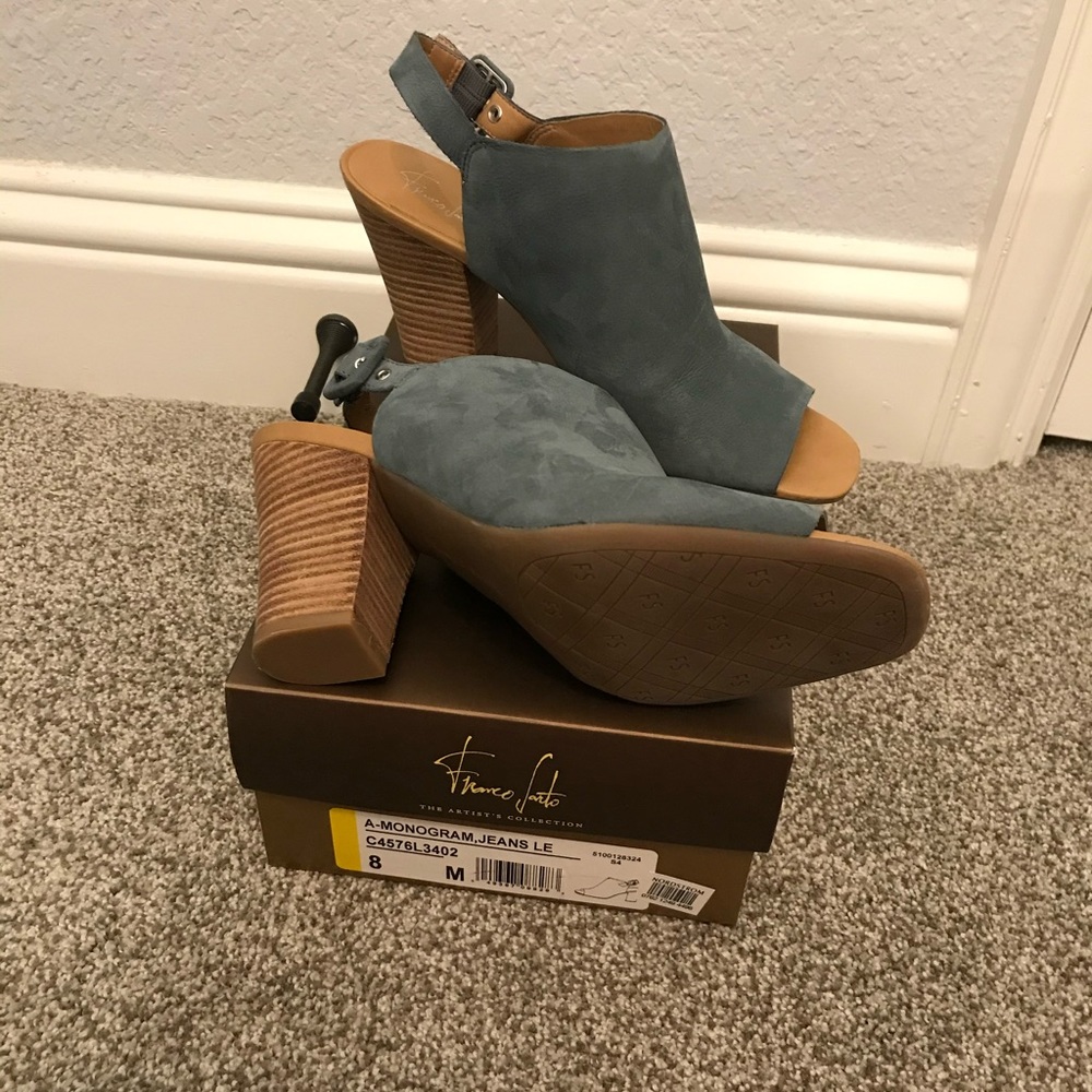 Franco Sarto blue suede